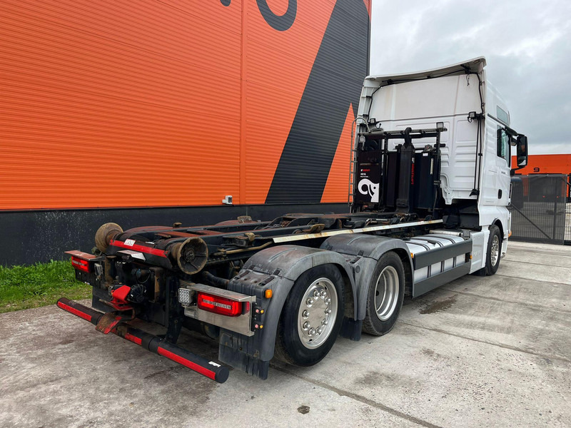 MAN TGX 26.500 6x2*4 HIAB XR 21 ton / CHASSIS L=5300 mm - Camión multibasculante: foto 5 MAN TGX 26.500 6x2*4 HIAB XR 21 ton / CHASSIS L=5300 mm - Camión multibasculante: foto 5