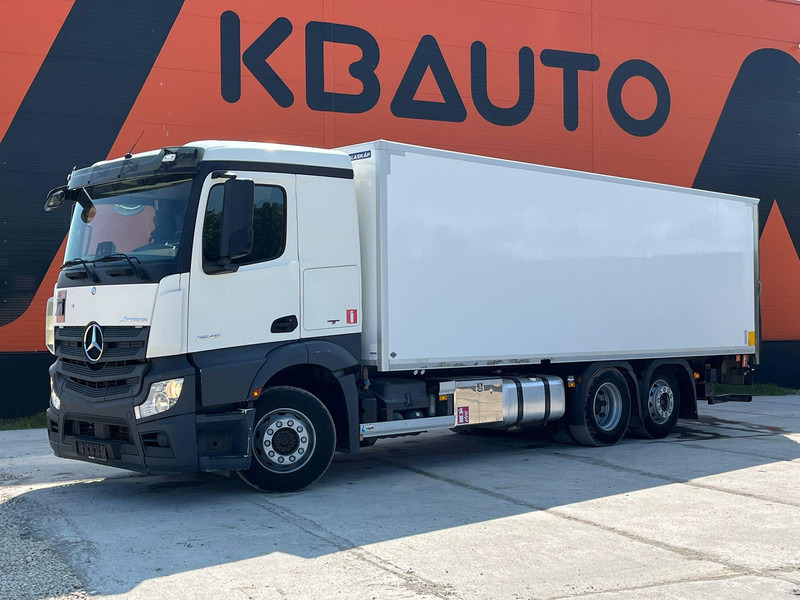 Mercedes-Benz Actros 2545 6x2 BOX L=7526 mm - Camión caja cerrada: foto 1 Mercedes-Benz Actros 2545 6x2 BOX L=7526 mm - Camión caja cerrada: foto 1