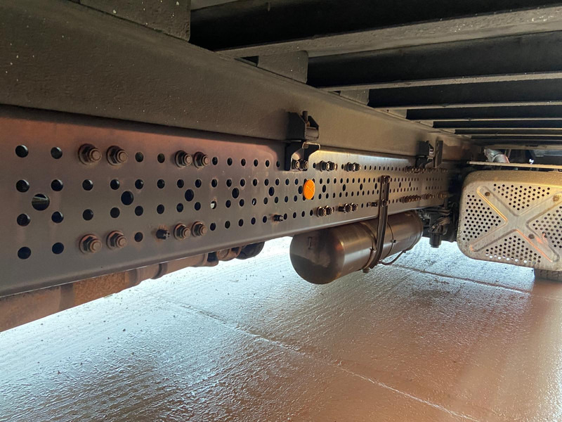 Camión caja cerrada Mercedes-Benz Antos 1827 4x2 BOX L=7538 mm: foto 15