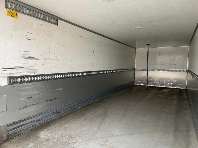 Camión caja cerrada Mercedes-Benz Antos 1827 4x2 BOX L=7538 mm: foto 12