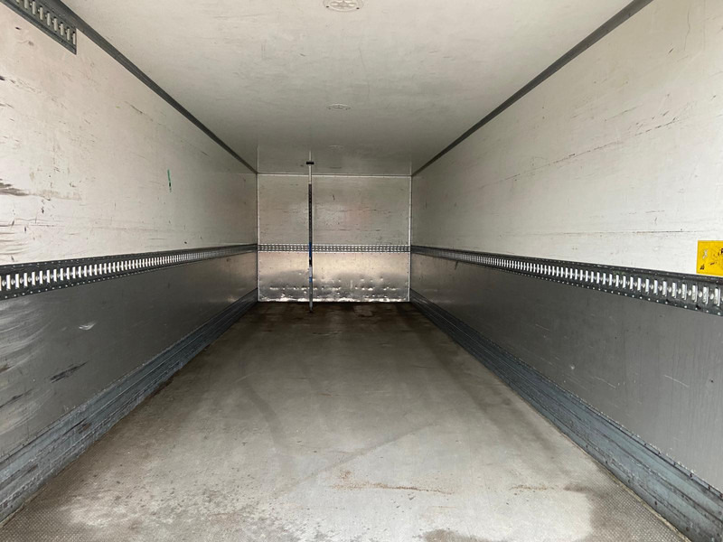 Camión caja cerrada Mercedes-Benz Antos 1827 4x2 BOX L=7538 mm: foto 14