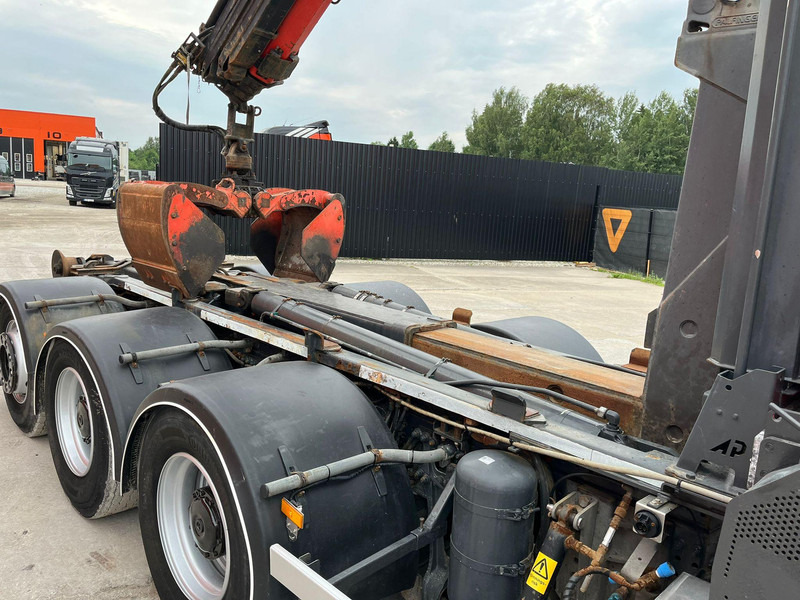 Leasing de Mercedes-Benz Arocs 3242 8x4 PK22002 / RETARDER / SNOW PLOW EQUIPMENT / GRAPPLE Mercedes-Benz Arocs 3242 8x4 PK22002 / RETARDER / SNOW PLOW EQUIPMENT / GRAPPLE: foto 15