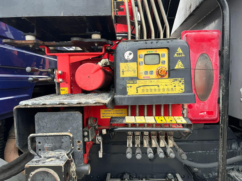 Leasing de Mercedes-Benz Axor 2633 6x4 FASSI F110AK22 / BOX L=5040 mm Mercedes-Benz Axor 2633 6x4 FASSI F110AK22 / BOX L=5040 mm: foto 11 Leasing de Mercedes-Benz Axor 2633 6x4 FASSI F110AK22 / BOX L=5040 mm Mercedes-Benz Axor 2633 6x4 FASSI F110AK22 / BOX L=5040 mm: foto 11