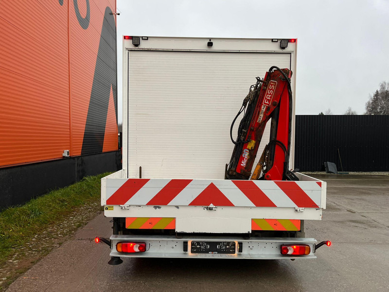 Leasing de Renault D12 4x2 WORKSHOP ON WHEELS / FASSI M30A.13 / BOX L=4459 mm Renault D12 4x2 WORKSHOP ON WHEELS / FASSI M30A.13 / BOX L=4459 mm: foto 6