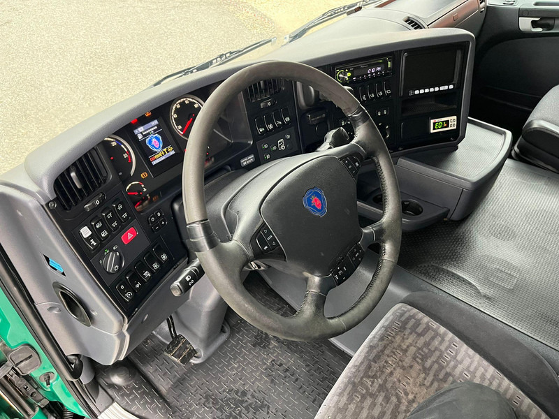 Camión transporte de ganado Scania G 480 6x2*4 BOX L=9212 mm / COOLANT LEAKAGE ON 3 RD CYLINDER: foto 15 Camión transporte de ganado Scania G 480 6x2*4 BOX L=9212 mm / COOLANT LEAKAGE ON 3 RD CYLINDER: foto 15