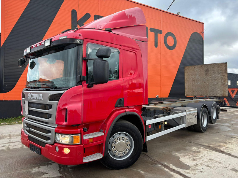 Scania P 440 6x2 FOR SALE AS CHASSIS / RETARDER / CHASSIS L=7741 mm - Camión chasis: foto 2 Scania P 440 6x2 FOR SALE AS CHASSIS / RETARDER / CHASSIS L=7741 mm - Camión chasis: foto 2