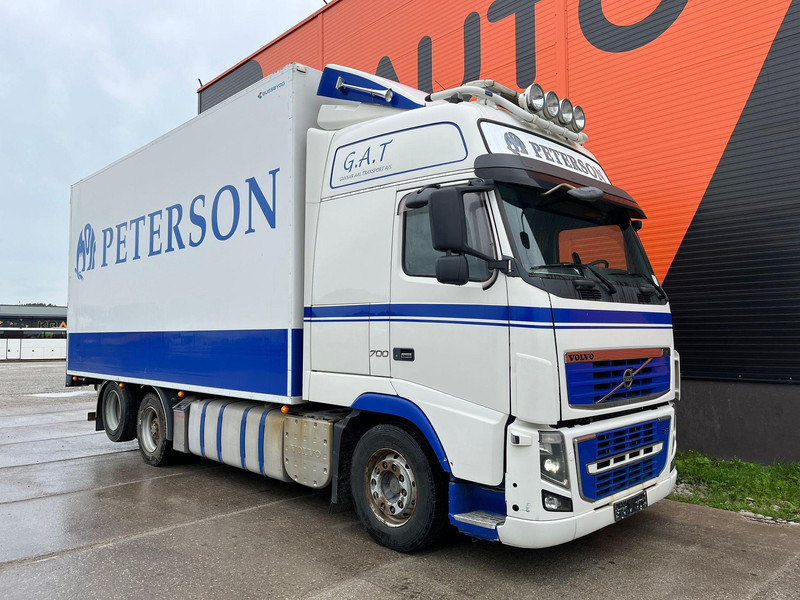Volvo FH 16 700 6x2 GLOBE XXL / RETARDER / BIG AXLE - Camión caja cerrada: foto 4 Volvo FH 16 700 6x2 GLOBE XXL / RETARDER / BIG AXLE - Camión caja cerrada: foto 4