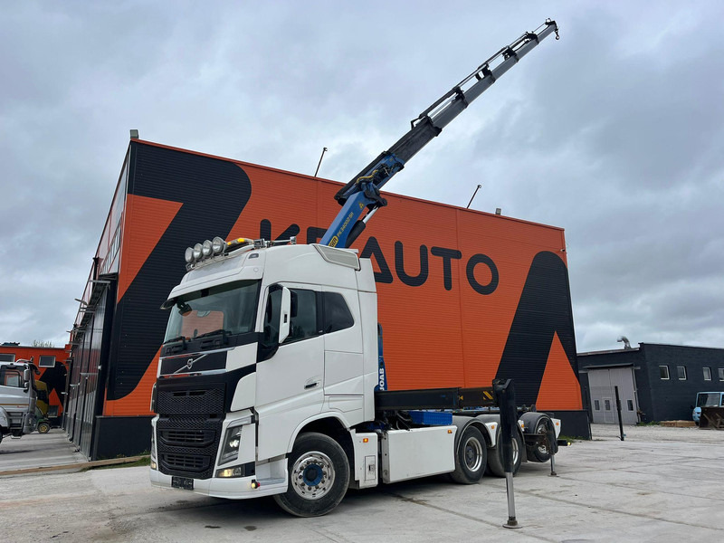 Volvo FH 16 750 8x4*4 COMBI / PK34002 / JOAB L 24 ton / L=4950 mm - Camión multibasculante, Camión grúa: foto 1 Volvo FH 16 750 8x4*4 COMBI / PK34002 / JOAB L 24 ton / L=4950 mm - Camión multibasculante, Camión grúa: foto 1
