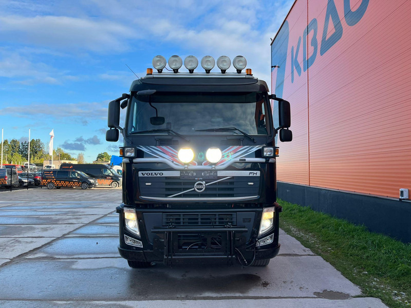 Volvo FH 500 8x4*4 PALFINGER / L=6640 mm / SNOWPLOW EQUIPMENT - Camión multibasculante: foto 3 Volvo FH 500 8x4*4 PALFINGER / L=6640 mm / SNOWPLOW EQUIPMENT - Camión multibasculante: foto 3