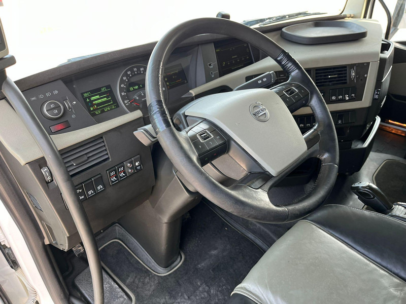 Camión multibasculante Volvo FH 540 8x4*4 AJK 20 ton / L=5700 mm: foto 15 Camión multibasculante Volvo FH 540 8x4*4 AJK 20 ton / L=5700 mm: foto 15