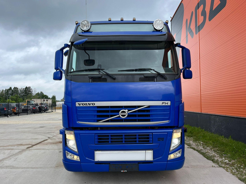 Volvo FH 540 8x4 PALFINGER PK110002 / RETARDER - Camión caja abierta, Camión grúa: foto 3 Volvo FH 540 8x4 PALFINGER PK110002 / RETARDER - Camión caja abierta, Camión grúa: foto 3