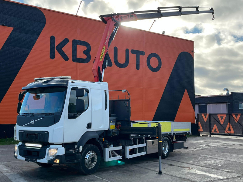 Volvo FL 250 4x2 PALFINGER PK 12.501 / PLATFORM L=5019 mm - Camión caja abierta, Camión grúa: foto 1 Volvo FL 250 4x2 PALFINGER PK 12.501 / PLATFORM L=5019 mm - Camión caja abierta, Camión grúa: foto 1