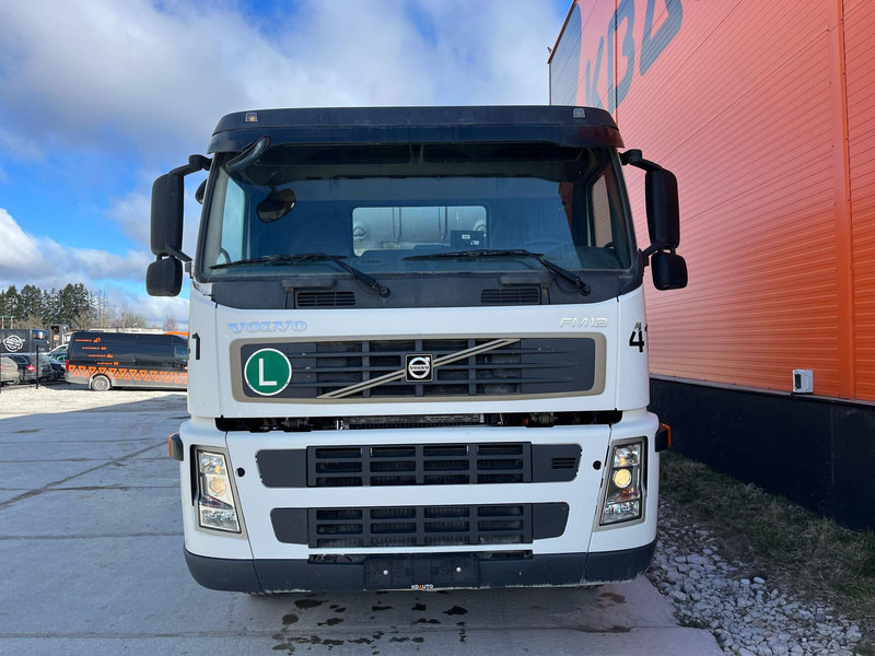 Volvo FM 12 420 8x4 INTERMIX IMF 10 m3 / FULL STEEL / ANALOG TACHOGAPH - Camión hormigonera: foto 2 Volvo FM 12 420 8x4 INTERMIX IMF 10 m3 / FULL STEEL / ANALOG TACHOGAPH - Camión hormigonera: foto 2