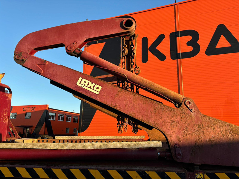 Camión portacontenedor de cadenas Volvo FM 330 4x2 LAXO LD126VA-2 / PLATFORM L=4300-5928 mm: foto 13