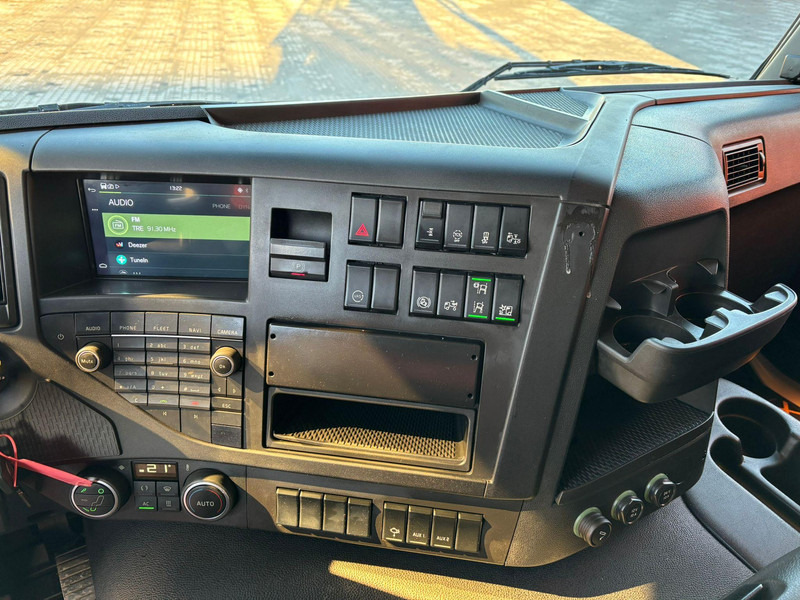 Camión portacontenedor de cadenas Volvo FM 330 4x2 LAXO LD126VA-2 / PLATFORM L=4300-5928 mm: foto 20