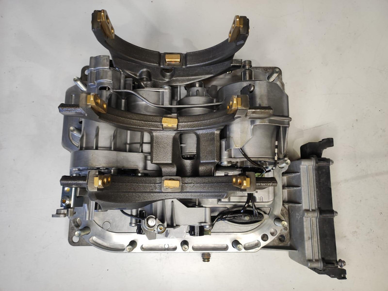 Volvo SPO2812 Gearbox ECU / Control Housing (Automatic Transmission) / 22189212 - Caja de cambios para Camión: foto 2 Volvo SPO2812 Gearbox ECU / Control Housing (Automatic Transmission) / 22189212 - Caja de cambios para Camión: foto 2