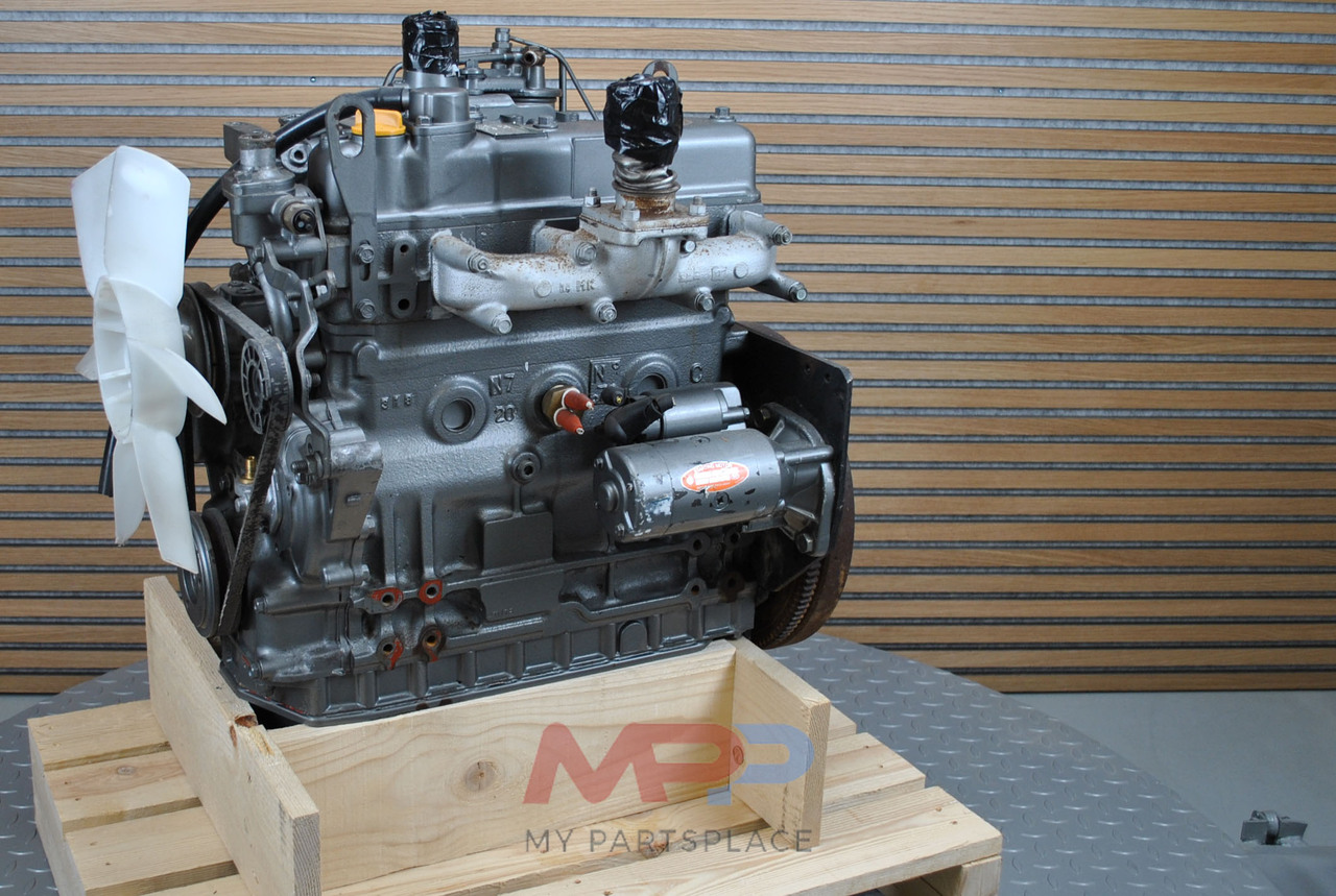 YANMAR 4TN48L - Motor para Cargadora de ruedas: foto 3 YANMAR 4TN48L - Motor para Cargadora de ruedas: foto 3