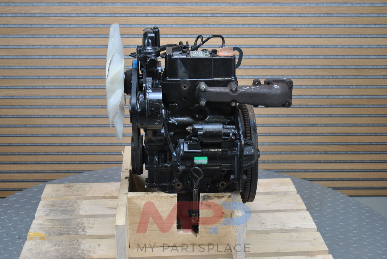 Yanmar 2TNE68 - Motor para Maquinaria de construcción: foto 2 Yanmar 2TNE68 - Motor para Maquinaria de construcción: foto 2