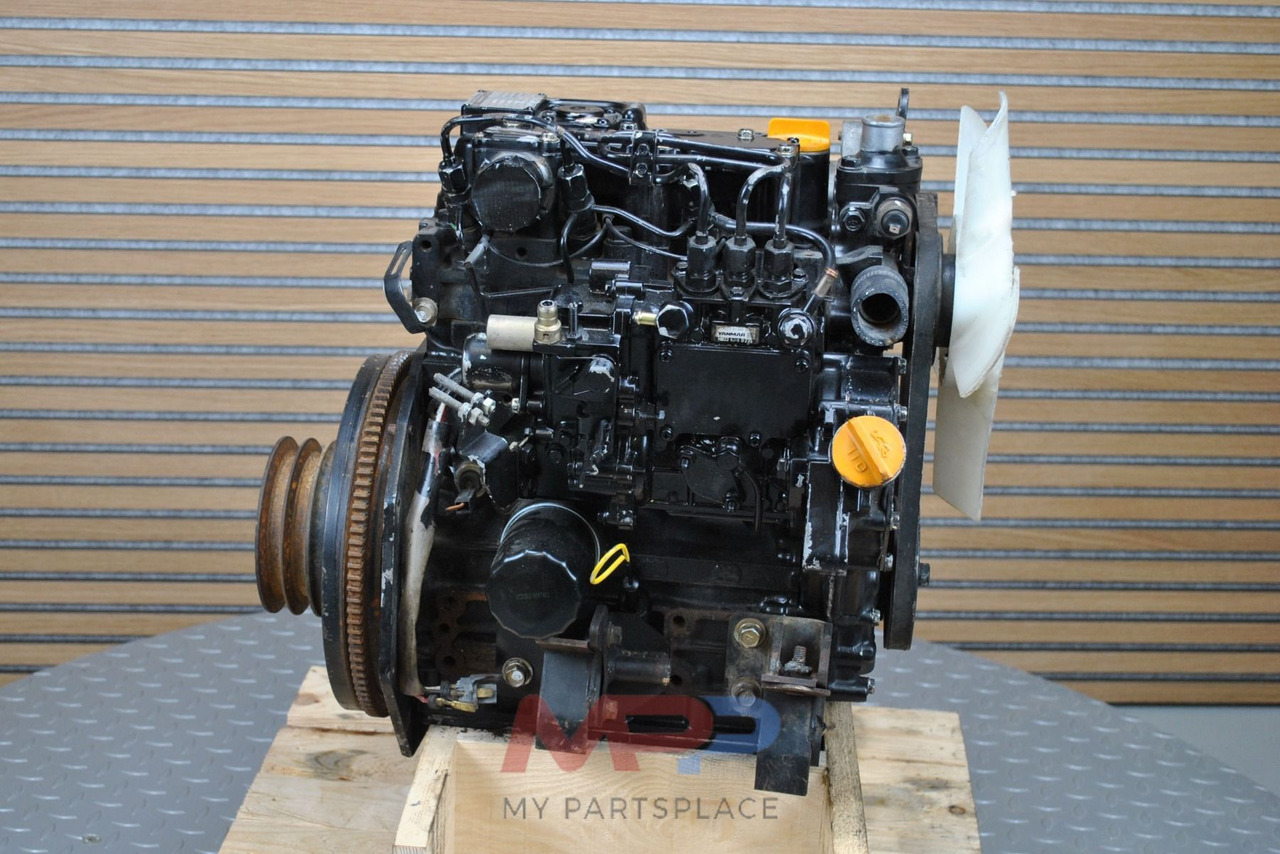 Yanmar Isuzu 3CA1 - Motor para Maquinaria de construcción: foto 4 Yanmar Isuzu 3CA1 - Motor para Maquinaria de construcción: foto 4