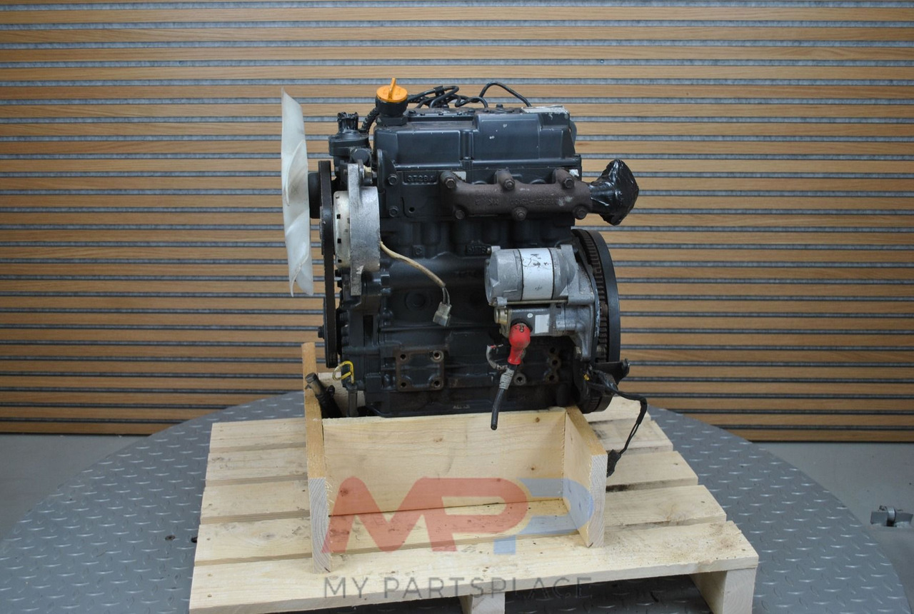Yanmar Yanmar 3TNV76 - 3TNE76 - Motor para Maquinaria de construcción: foto 2 Yanmar Yanmar 3TNV76 - 3TNE76 - Motor para Maquinaria de construcción: foto 2