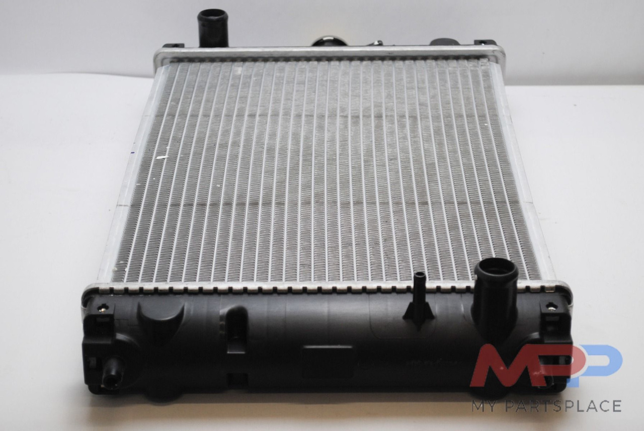 Yanmar Yanmar Radiator VIO35 - 172458-13300 - Motor: foto 4 Yanmar Yanmar Radiator VIO35 - 172458-13300 - Motor: foto 4