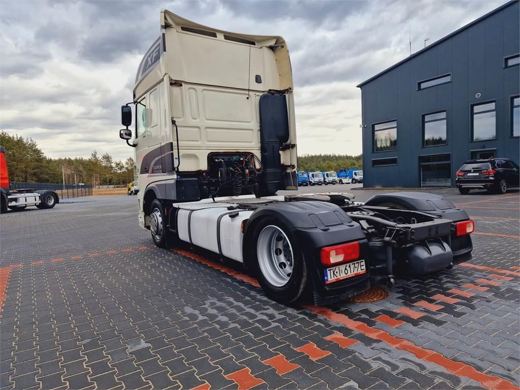 DAF XF 106 460 - Cabeza tractora: foto 3 DAF XF 106 460 - Cabeza tractora: foto 3