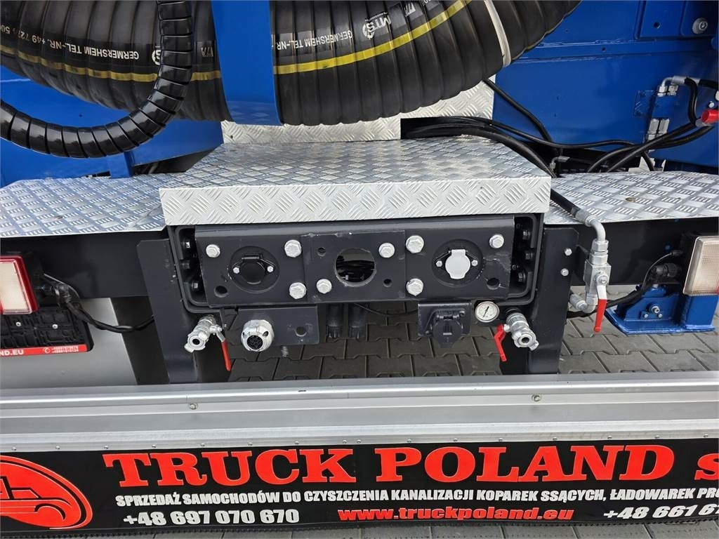 Leasing de Renault MTS DINO 3 Saugbagger vacuum cleaner excavator suc  Renault MTS DINO 3 Saugbagger vacuum cleaner excavator suc: foto 15