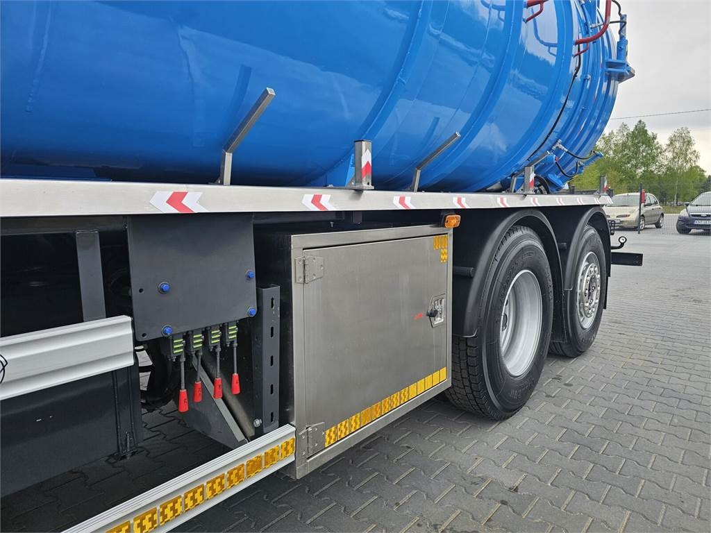 Limpieza de alcantarillado Scania Disab Centurion P210/8 Vacuum suction loader: foto 12