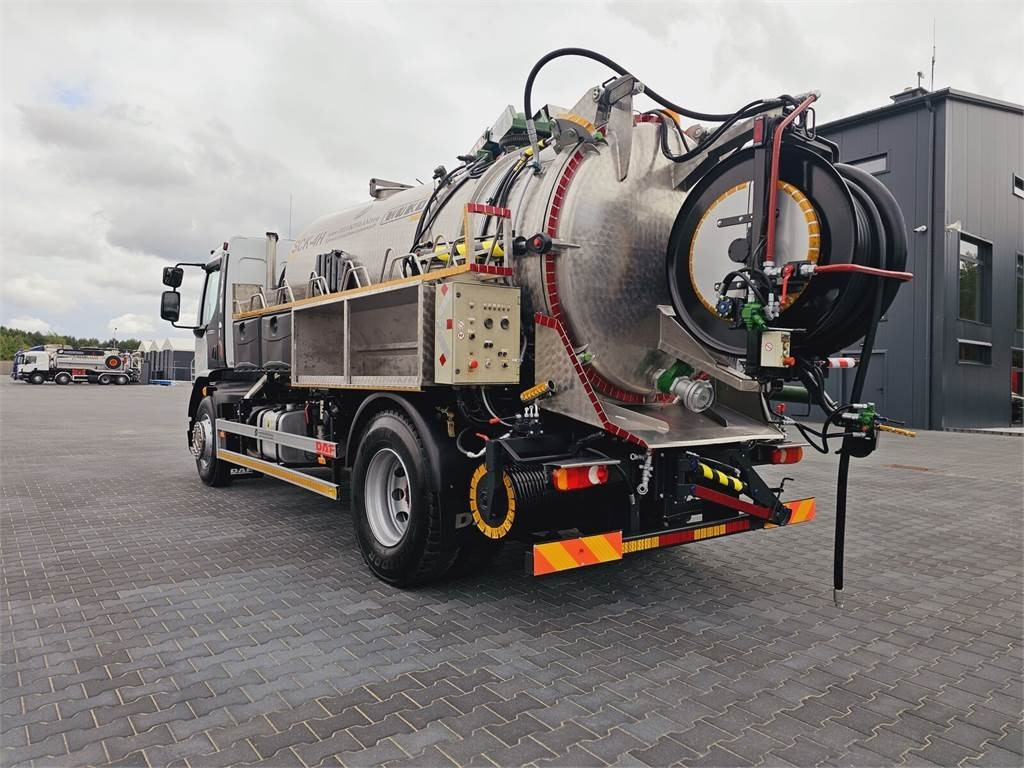 DAF WUKO SCK-4HW for collecting waste liquid separator  - Vehículo municipal: foto 5 DAF WUKO SCK-4HW for collecting waste liquid separator  - Vehículo municipal: foto 5