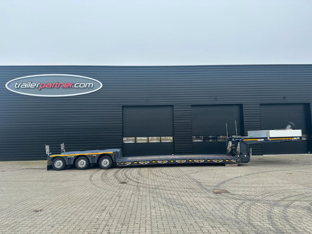 Faymonville Maxtrailer 3 achs. tiefbett / Pendelachsen Faymonville Maxtrailer 3 achs. tiefbett / Pendelachsen - Semirremolque góndola rebajadas: foto 1 Faymonville Maxtrailer 3 achs. tiefbett / Pendelachsen Faymonville Maxtrailer 3 achs. tiefbett / Pendelachsen - Semirremolque góndola rebajadas: foto 1