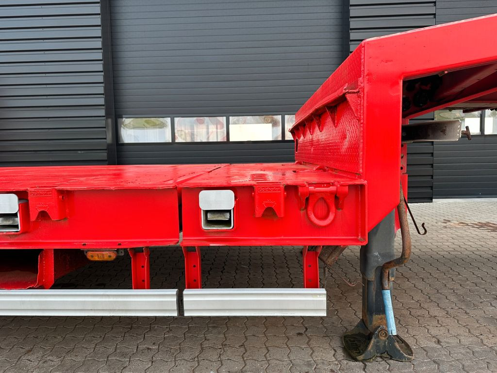 Goldhofer Tieflader / Zwangslenkung / ausziehbar Goldhofer Tieflader / Zwangslenkung / ausziehbar - Semirremolque góndola rebajadas: foto 5 Goldhofer Tieflader / Zwangslenkung / ausziehbar Goldhofer Tieflader / Zwangslenkung / ausziehbar - Semirremolque góndola rebajadas: foto 5