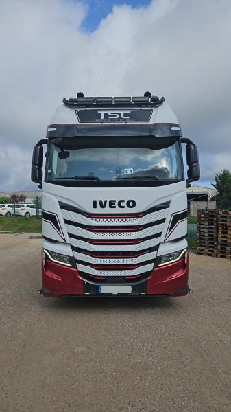 Iveco S-WAY AS 440 S - Cabeza tractora: foto 2 Iveco S-WAY AS 440 S - Cabeza tractora: foto 2