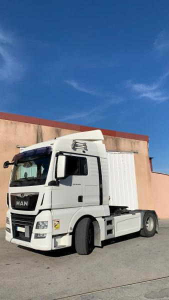 MAN TGX 18.460 - Cabeza tractora: foto 1 MAN TGX 18.460 - Cabeza tractora: foto 1