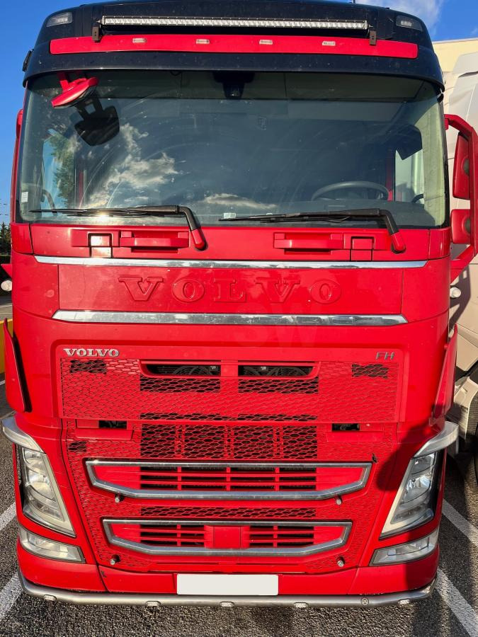 Volvo FH 500 - Cabeza tractora: foto 2 Volvo FH 500 - Cabeza tractora: foto 2