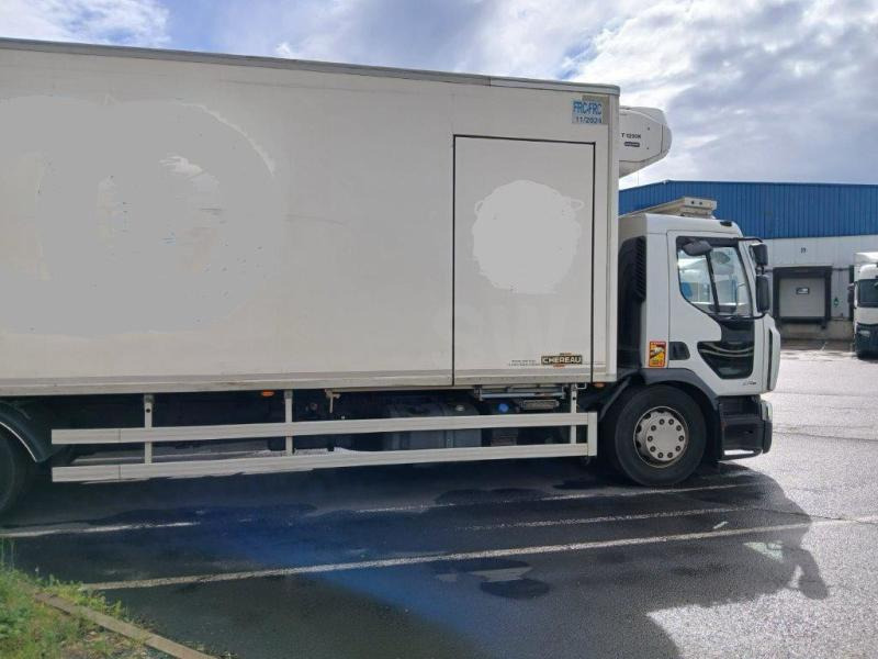 Renault Premium 270 DXI - Camión frigorífico: foto 4 Renault Premium 270 DXI - Camión frigorífico: foto 4