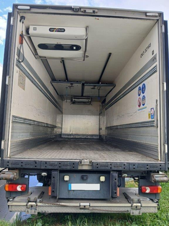 Renault Premium 270 DXI - Camión frigorífico: foto 3 Renault Premium 270 DXI - Camión frigorífico: foto 3