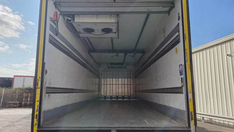 Renault Premium 270 DXI - Camión frigorífico: foto 5 Renault Premium 270 DXI - Camión frigorífico: foto 5