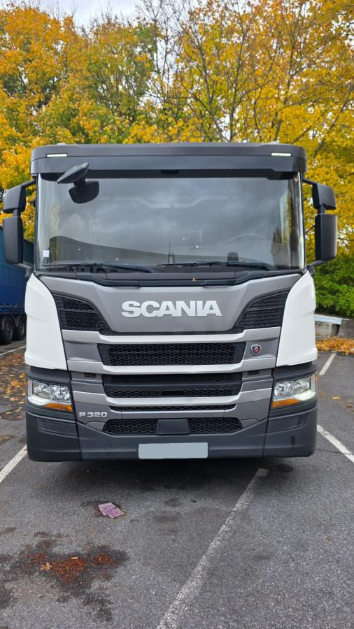 Scania P 320 - Camión frigorífico: foto 2 Scania P 320 - Camión frigorífico: foto 2