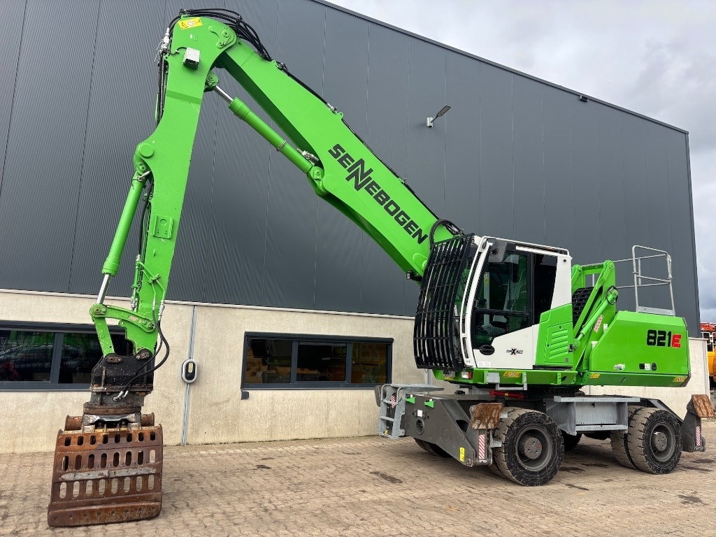 Sennebogen 821 M - 821 E - 821 ME - Manipulador de materiales: foto 4 Sennebogen 821 M - 821 E - 821 ME - Manipulador de materiales: foto 4