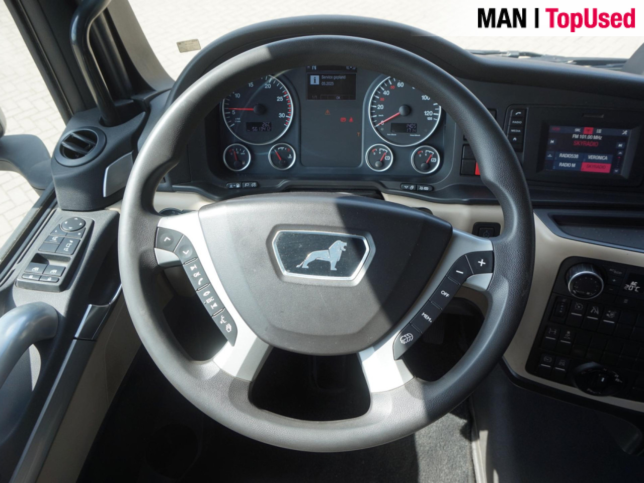MAN TGX 18.470 4X2 BLS / XLX / 2 Tanks / EURO 6 - Cabeza tractora: foto 2 MAN TGX 18.470 4X2 BLS / XLX / 2 Tanks / EURO 6 - Cabeza tractora: foto 2
