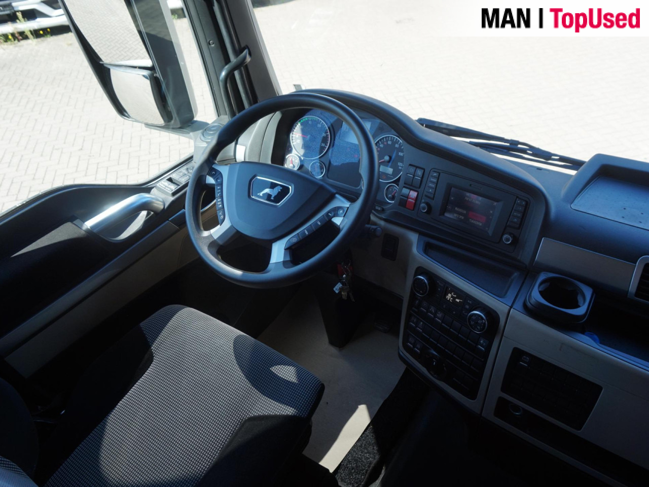 MAN TGX 18.470 4X2 BLS / XLX / 2 Tanks / EURO 6 - Cabeza tractora: foto 5 MAN TGX 18.470 4X2 BLS / XLX / 2 Tanks / EURO 6 - Cabeza tractora: foto 5