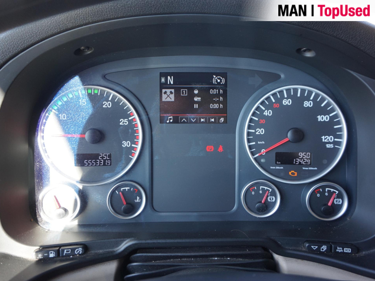 MAN TGX 18.470 4X2 BLS / XLX / 2 Tanks / EURO 6 - Cabeza tractora: foto 4 MAN TGX 18.470 4X2 BLS / XLX / 2 Tanks / EURO 6 - Cabeza tractora: foto 4