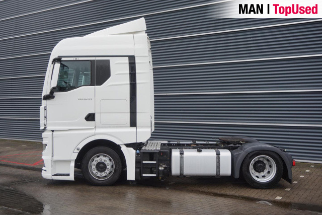 MAN TGX 18.470 4x2 LL SA Lowliner - Cabeza tractora: foto 5 MAN TGX 18.470 4x2 LL SA Lowliner - Cabeza tractora: foto 5