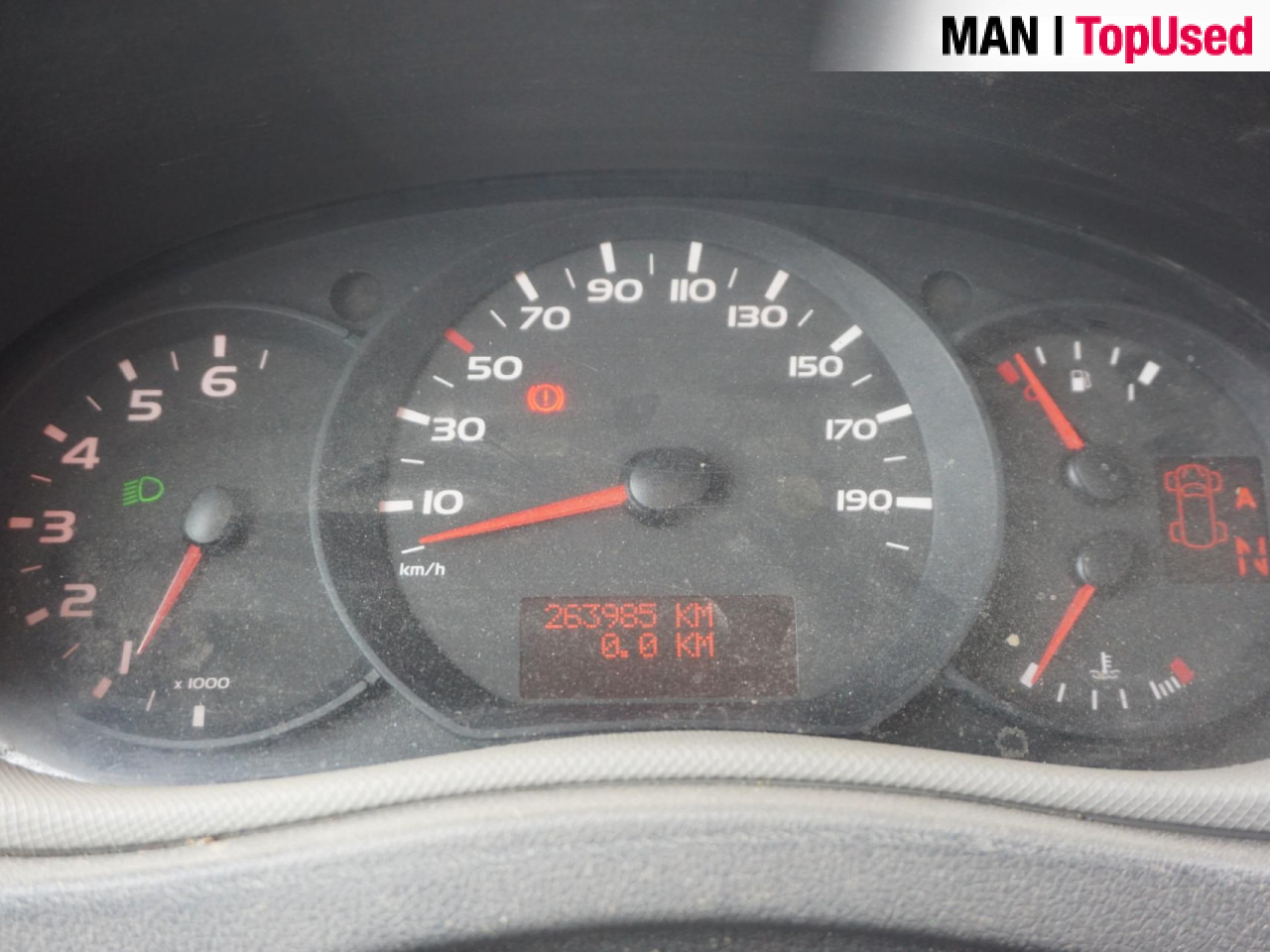 RENAULT Master 2.3 dCi 145 L3H3 - Furgón: foto 4 RENAULT Master 2.3 dCi 145 L3H3 - Furgón: foto 4