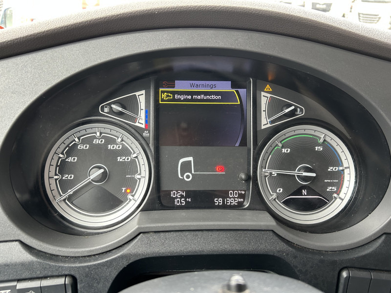 DAF XF 480 FT SSC / 591 dkm / 2 Tanks / APK TUV 09-26 - Cabeza tractora: foto 4 DAF XF 480 FT SSC / 591 dkm / 2 Tanks / APK TUV 09-26 - Cabeza tractora: foto 4