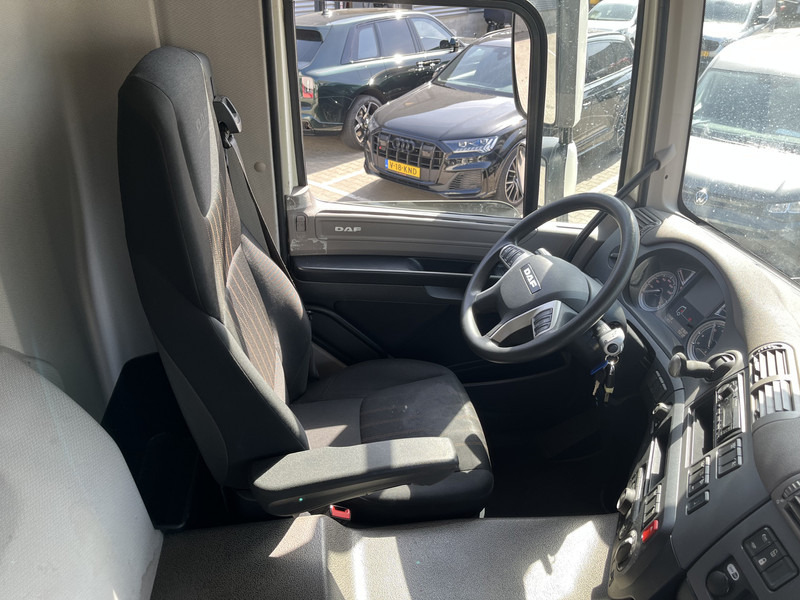 DAF CF 260 FA / 18 Ton / 93 dkm / Box / Laadklep / APK 09-25 - Camión caja cerrada: foto 3 DAF CF 260 FA / 18 Ton / 93 dkm / Box / Laadklep / APK 09-25 - Camión caja cerrada: foto 3