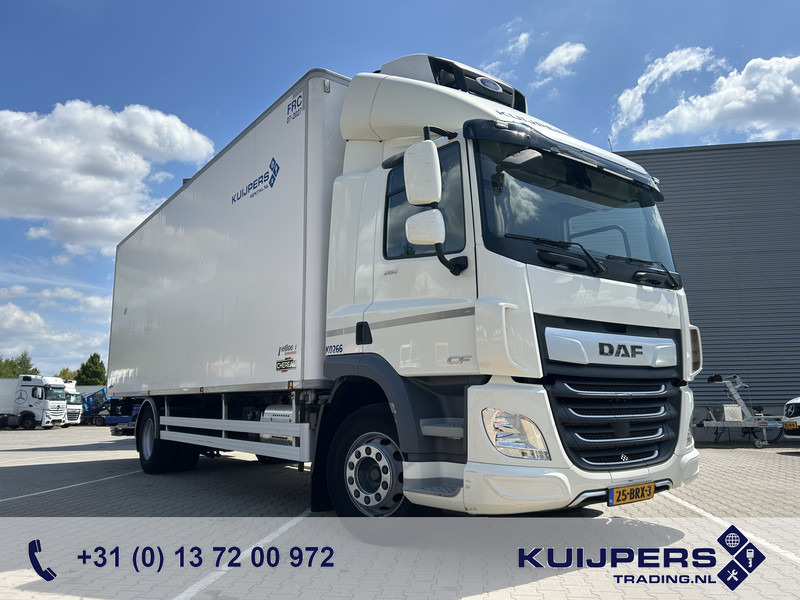 DAF CF 260 FA / Carrier Koeler - 30 gr / Chereau Frigobox / Laadklep 2000 kg - Camión frigorífico: foto 1 DAF CF 260 FA / Carrier Koeler - 30 gr / Chereau Frigobox / Laadklep 2000 kg - Camión frigorífico: foto 1