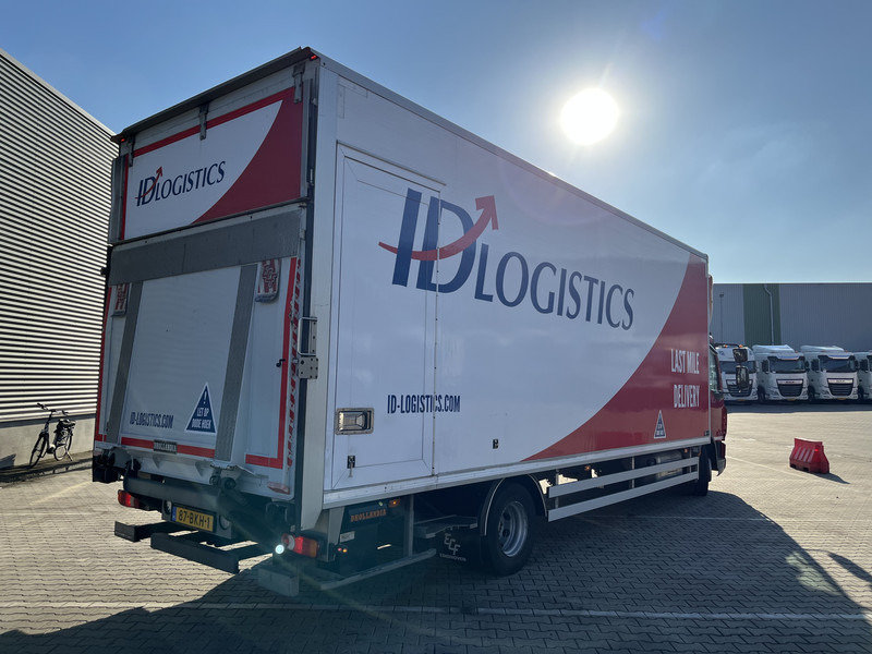 DAF LF 210 FA / 12 Ton / 394 dkm / Box / Loadlift / NL Truck - Camión caja cerrada: foto 2 DAF LF 210 FA / 12 Ton / 394 dkm / Box / Loadlift / NL Truck - Camión caja cerrada: foto 2