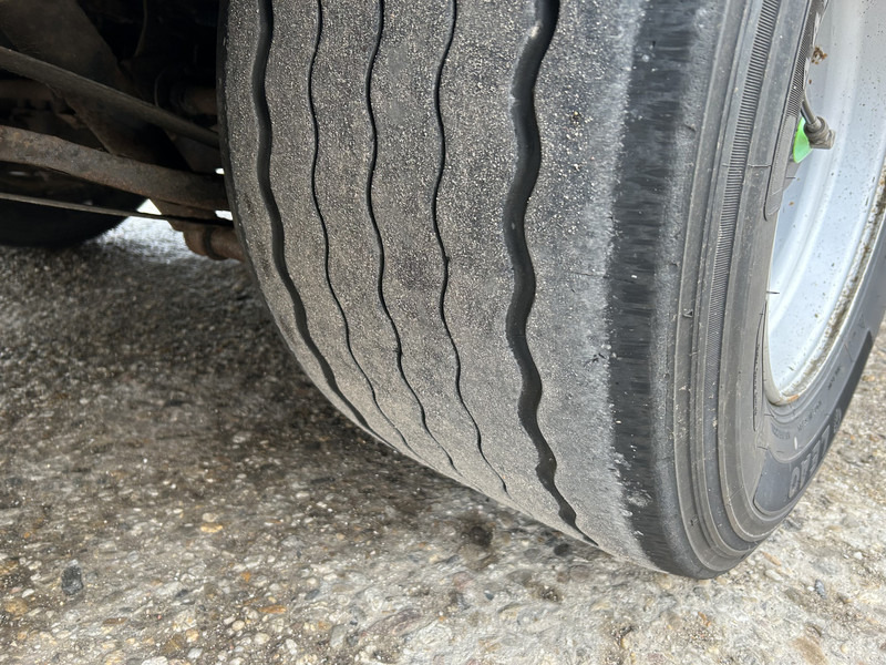 Semirremolque lona Krone Profi Liner / Mega / Pritsch - Plane / BPW Trommel / NL Aufligger: foto 8 Semirremolque lona Krone Profi Liner / Mega / Pritsch - Plane / BPW Trommel / NL Aufligger: foto 8