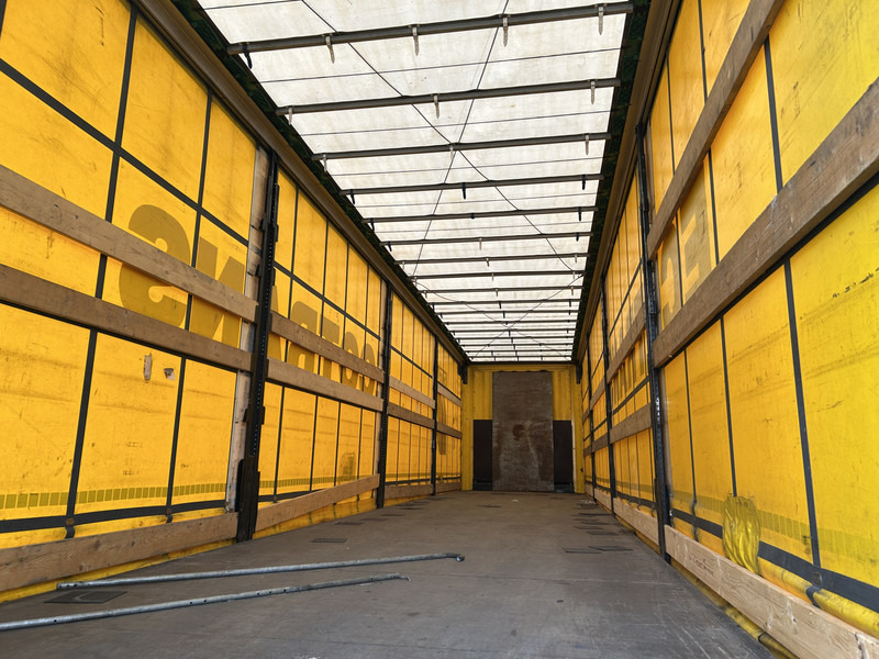 Krone Profi Liner / Schuifzeil / Kooi Aap / Stuur + Liftas / APK 05-26 - Semirremolque lona: foto 3 Krone Profi Liner / Schuifzeil / Kooi Aap / Stuur + Liftas / APK 05-26 - Semirremolque lona: foto 3